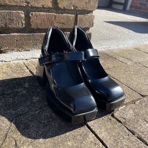 Jeffrey Campbell Mary Jane Platform 3 1/2 Heels